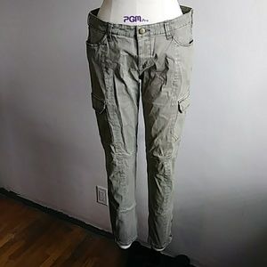Skinny cargo pants